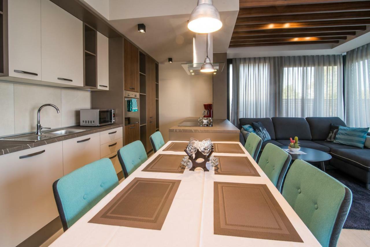 Luxury Apartment Imperia Крк Екстер'єр фото